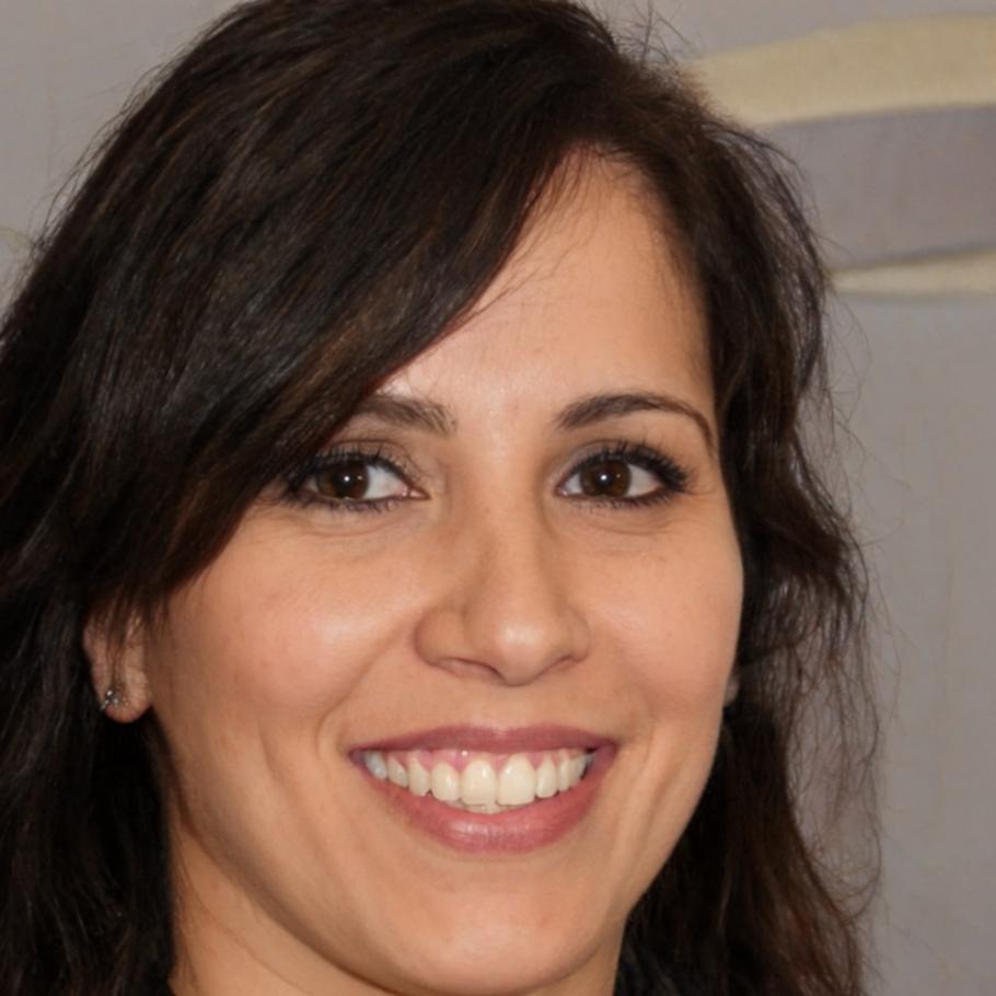 Portrait d'Amélie Durand, spécialiste en épargne familiale